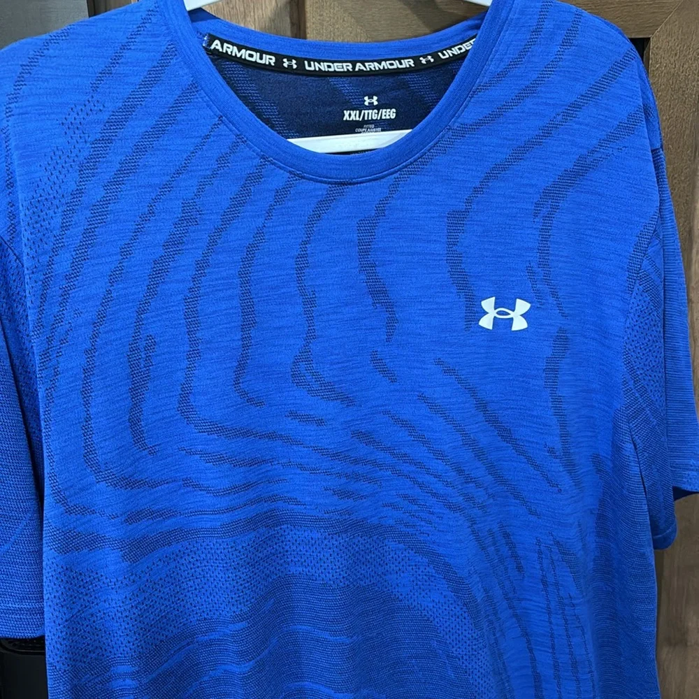 New Men’s Under Armour Tshirt
